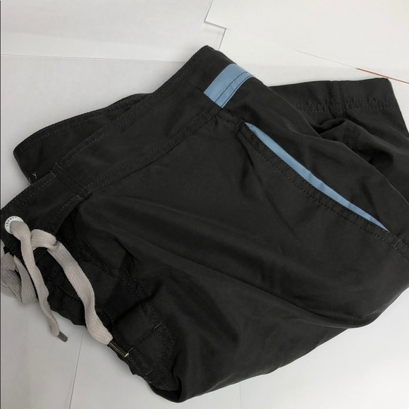 Theory Men’s Swimsuit - Picture 2 of 4